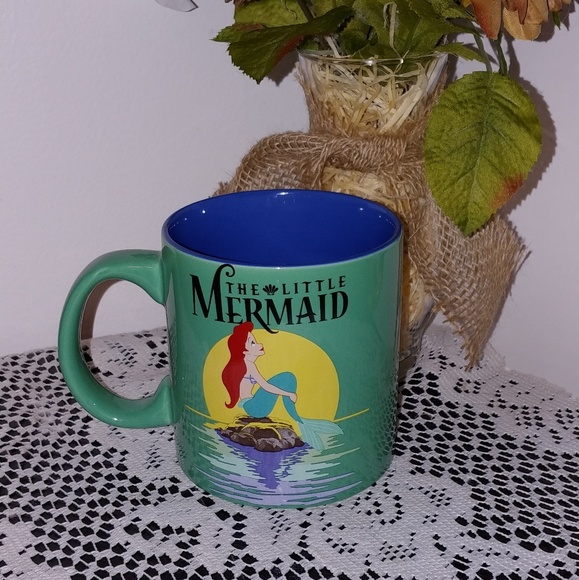 New Disney Little Mermaid Ariel Large Mug - Picture 2 of 2